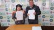 Firman convenio para reposición de Escuela de Punta White en Quellón