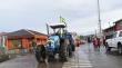 Entregan tractores a sindicatos de pescadores artesanales en islas Meulin y Caguach