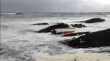 [VIDEO] Fuertes marejadas provocaron volcamiento de lancha en la costa de Valdivia