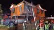 Incendio en sector Lomas de Cardonal de Puerto Montt dejó pérdidas en una casa y una camioneta