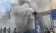 17 compañías de Bomberos combatieron incendio en bodega del centro de Santiago