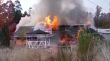 [VIDEO] Fuego consume por completo a Hostal en localidad de Valdivia