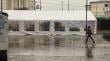 “Los más afectados son los peatones”: Vecinos cuestionan constantes inundaciones en plazuela Yungay de Osorno