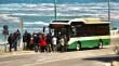 Desde el miércoles: vecinos podrán acceder en bus eléctrico a la playa Las Torpederas en Valparaíso