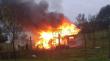 Nuevo incendio en isla Maillen consumió una casa de dos pisos