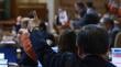 Diputados respaldan informe que pide suspender programa de acompañamiento a menores trans