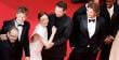 [FOTOS] Pedro Pascal protagoniza divertido momento junto a Emma Stone en Cannes