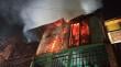 9 damnificados dejó incendio que afectó tres viviendas en el sector norte de Antofagasta
