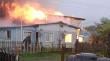 Incendio destruyó dos viviendas en población Reflejo del Lago en Ensenada