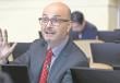 Diputado Ilabaca valora licitación para estudio de situación que afecta a viviendas de Guamacayo II