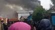 Incendio en sector Labranza de Temuco dejó vivienda destruida y dos bomberos lesionados