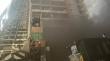 Incendio afecta subterráneo de edificio en construcción en Santiago