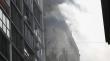 Incendio en centro de Santiago está en proceso de extinción