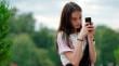 Jóvenes, el nuevo blanco del fraude digital: exceso de confianza y uso de IA los vuelve más vulnerables