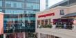 Niña casi pierde su mano por accidente en escalera de mall de Viña del Mar
