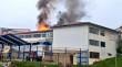 [VIDEO] Incendio consume dos viviendas en Viña del Mar: presenta peligro de propagación a clínica Bupa Reñaca