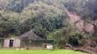 Lluvias provocan derrumbe de cerro y vecina teme perder su vivienda en Osorno