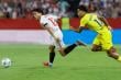 El Sevilla de Sánchez y Suazo cayó por 2-1 ante el Villarreal