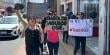 Vecinos realizaron protesta por alto costo de la luz en Antofagasta: llegaron hasta oficinas de CGE
