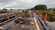 Avanza construcción de puentes en camino costero de Hualaihué