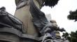 [FOTOS] Valparaíso: roban parte de la cola de cóndor en monumento de Blanco Encalada