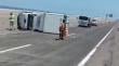 Un lesionado dejó volcamiento de ambulancia en la Ruta A-1 en el sur de Iquique