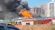 [VIDEO + FOTOS] Incendio en estructura obliga al despacho total del Cuerpo de Bomberos de Viña del Mar