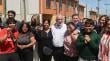 Montes entrega viviendas a damnificados y da inicio a obras de edificio industrializado en Quilpué