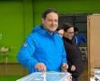Diputado Patricio Rosas votó en el Instituto Comercial de Valdivia