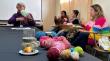 Mujeres de Ancud elaboran frazada solidaria en el Mes de la Mujer