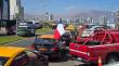 Gremio de taxistas colectivos realizan caravana para protestar por la nueva  alza de los combustibles en Iquique
