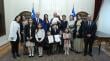 Presidente Kast entrega “Gracia de reconocimiento al 7mo hijo” a familia de Valparaíso