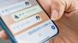 Revisar el celular sin que haya mensajes puede ser por sensación de vacío