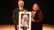 UA despide a Ángel Lattus con emotivo homenaje tras más de 60 años de trayectoria teatral en Antofagasta