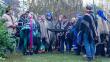 Comunidades izan la bandera mapuche en la plaza Pedro Montt de Pitrufquén e instalan un memorial