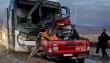 Al menos cuatro muertos en violento choque de camioneta con bus en sector Curva de Peine, al interior de Antofagasta