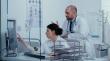 Doctoralia lanza asistente con inteligencia artificial para ayudar a médicos a revisar evidencia científica en segundos