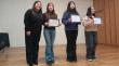 Más de 50 estudiantes de Chonchi reciben beca por excelencia académica