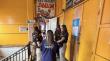Fiscalizan a 23 migrantes en Mercado Centenario en Iquique