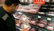 Carnes vencidas desde principios de agosto: decomisan más de 50 kilos en local de la Vega Central