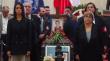 Senadora Paulina Núñez en la guardia de honor junto al féretro del expresidente del PS Camilo Escalona