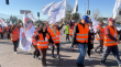Docentes y funcionarios de Educación marchan hasta el Congreso en defensa de la educación pública