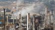 Evacúan a trabajadores de Refinería Aconcagua en Concón tras aviso de bomba en un baño