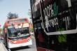 Santiago: Dos buses RED chocaron y uno de los conductores terminó con lesiones