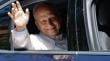 El papa León XIV sale del Hospital para regresar al Vaticano tras recibir el alta hospitalaria