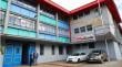 Emanación de gases tóxicos por batería de celular obligó a evacuar Liceo de Hombres de Puerto Montt