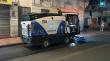 Antofagasta suma cuatro nuevas máquinas barredoras y amplía servicio de limpieza a 24 horas