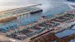 Cámara Marítima y Portuaria de Chile (Camport) propone licitar ya el terminal actual por 30 años y critica el subsidio estatal de US$ 1.950 millones al megaproyecto.