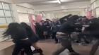 [VIDEO]: Estudiantes del Liceo Politécnico de Castro protagonizan violenta riña al interior del establecimiento