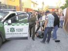 Detención ciudadana: sujeto golpeaba a su expareja en condominio de Copiapó